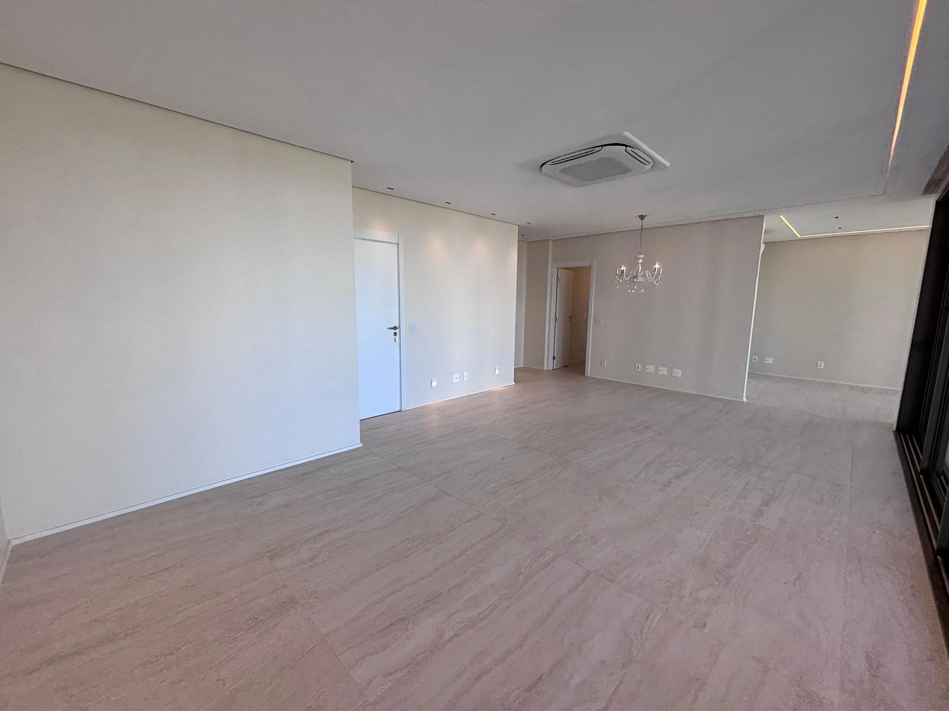 Apartamento com 4 suítes e varanda, 3 vagas — photo 26