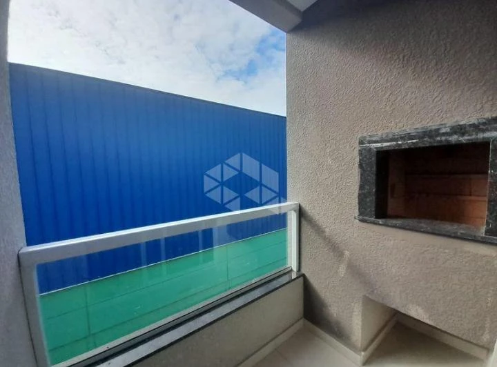Apartamento de 2 dormitorios con parrilla en la terraza — photo 4