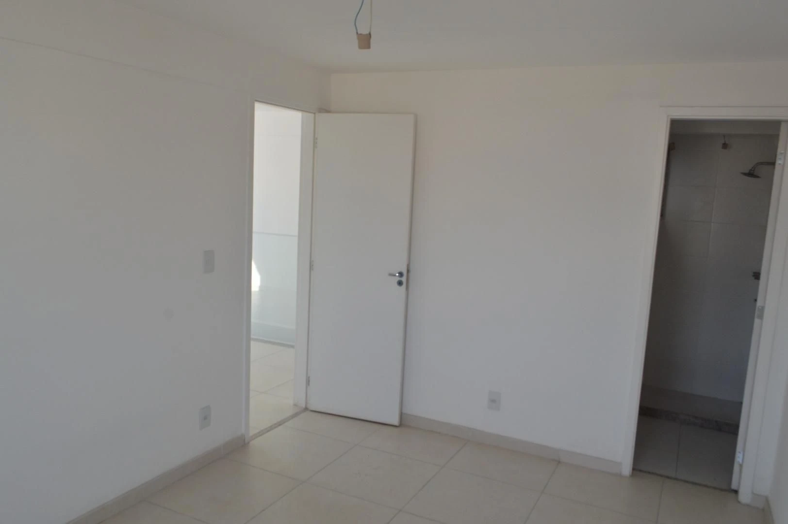 Apartment for rent with 4 bedrooms, 4 bathrooms and parking — photo 37