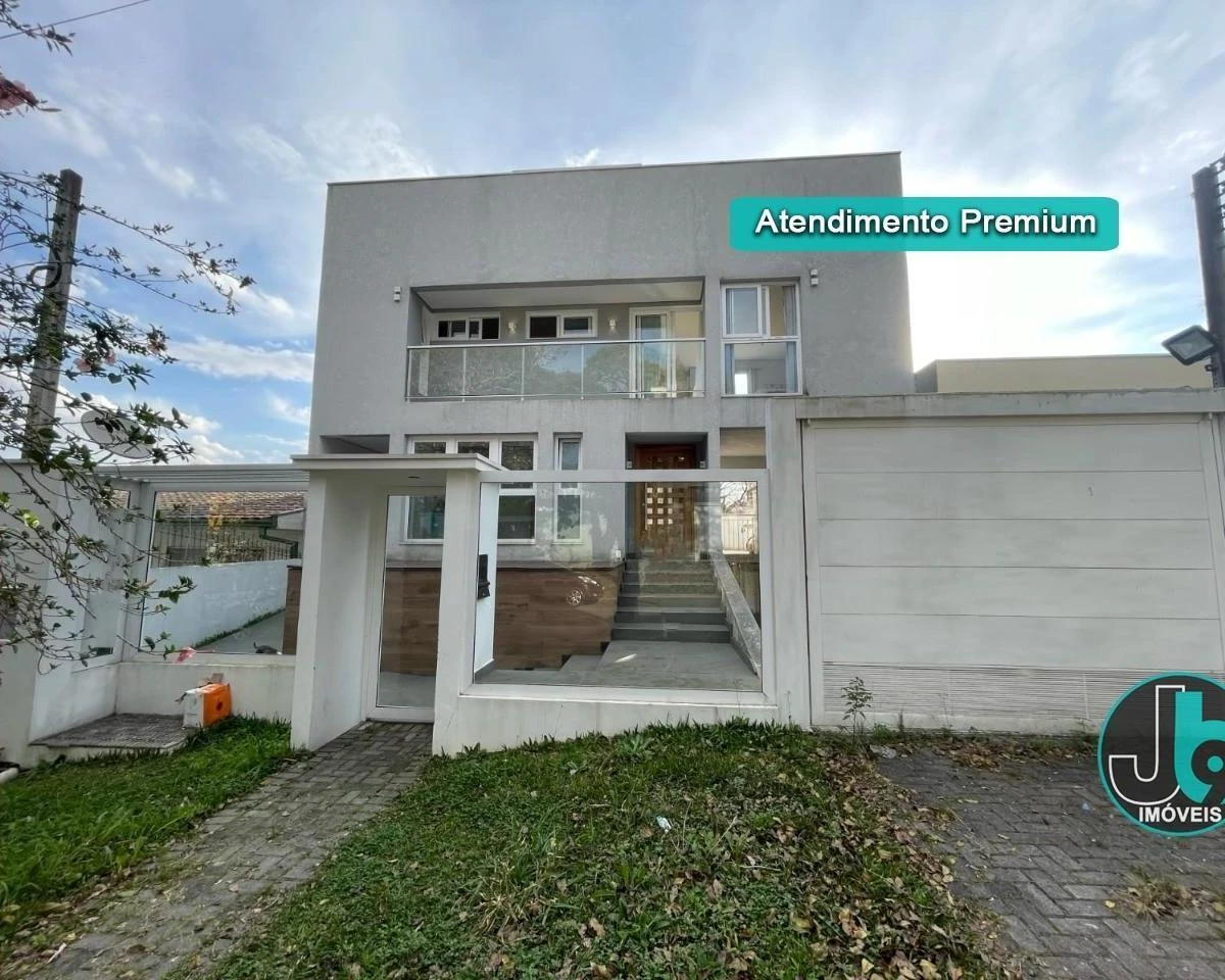 389 m² house with 4 bedrooms and an open-plan kitchen — photo 24