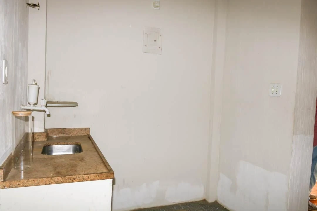Квартира с 2 спальнями и застеклённым балконом — photo 22
