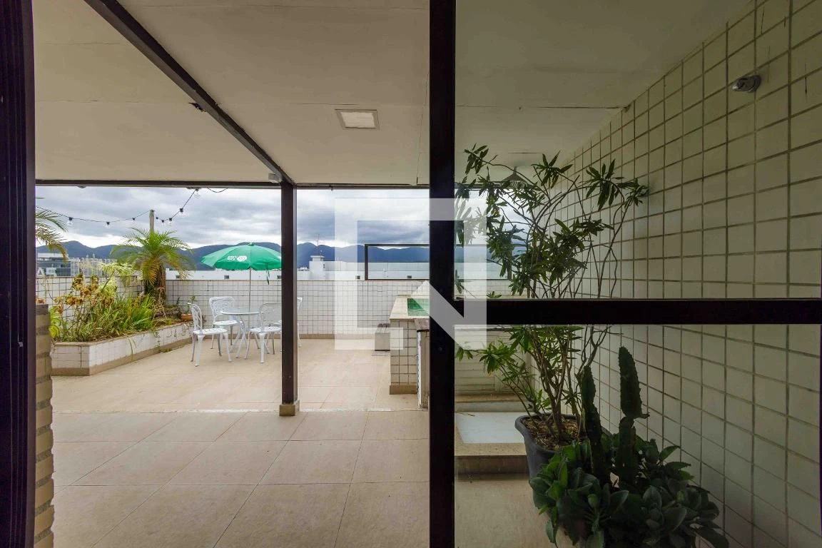 Apartment with 2 bedrooms, balcony and BBQ area — photo 5