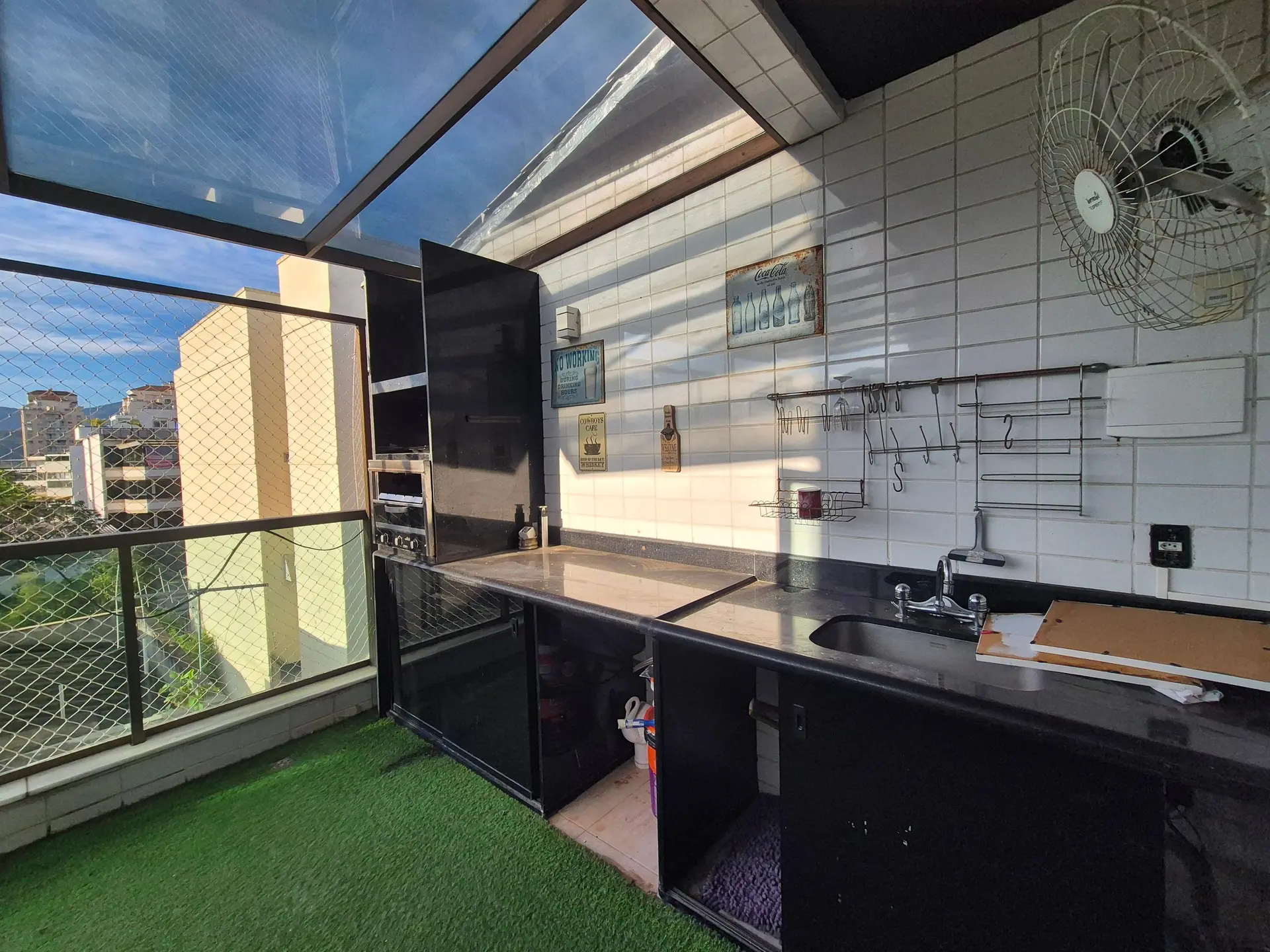 Apartamento de 2 quartos em condomínio com piscina — photo 13