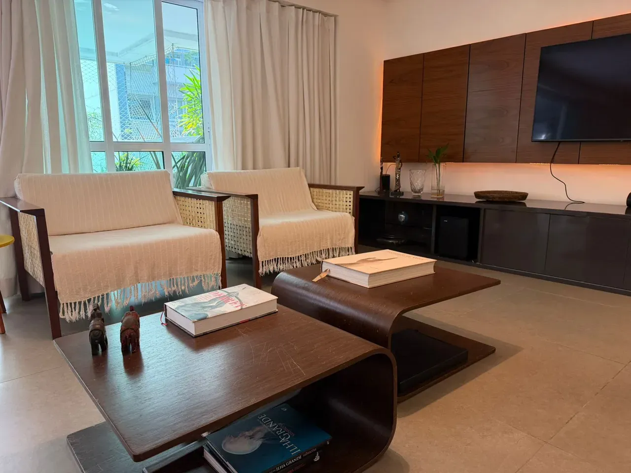 Apartamento com 3 quartos, 3 banheiros e varanda fechada — photo 31