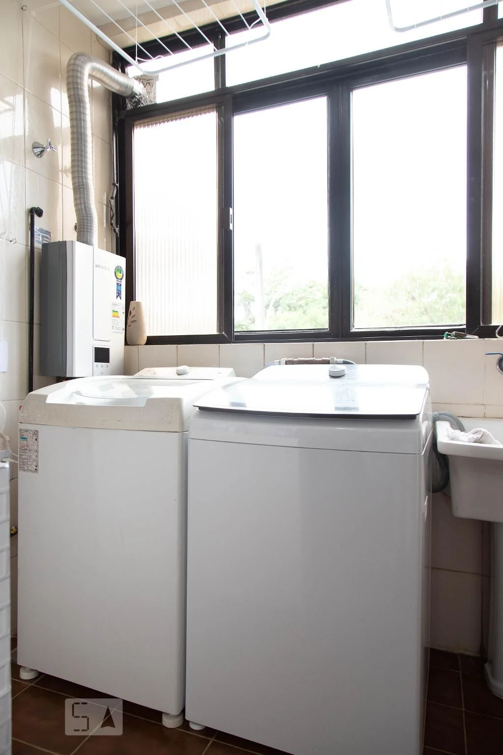 Apartamento mobiliado com 4 dormitórios e suíte — photo 56