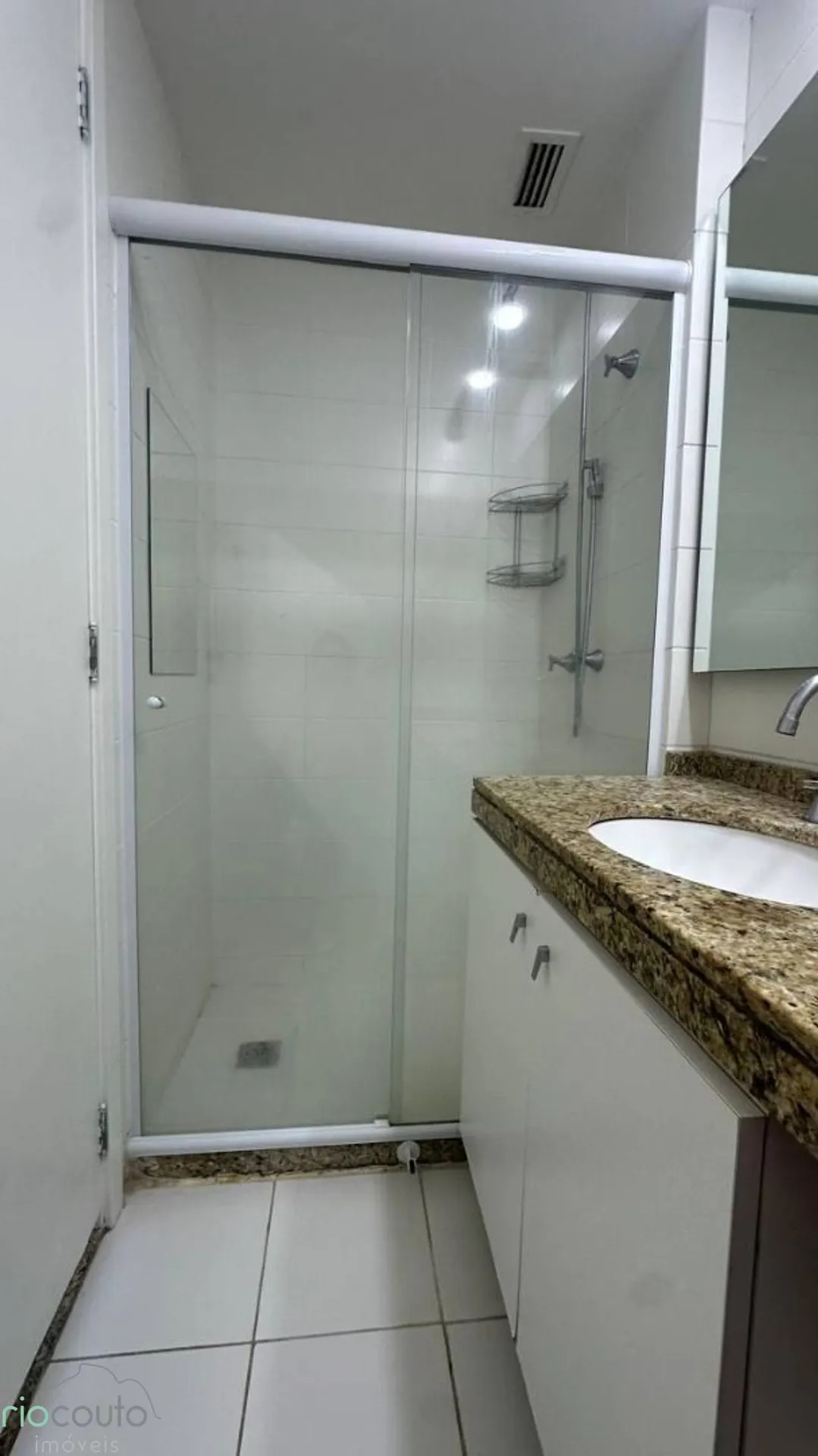 2-bedroom apartment with a water view in Rio de Janeiro — photo 62
