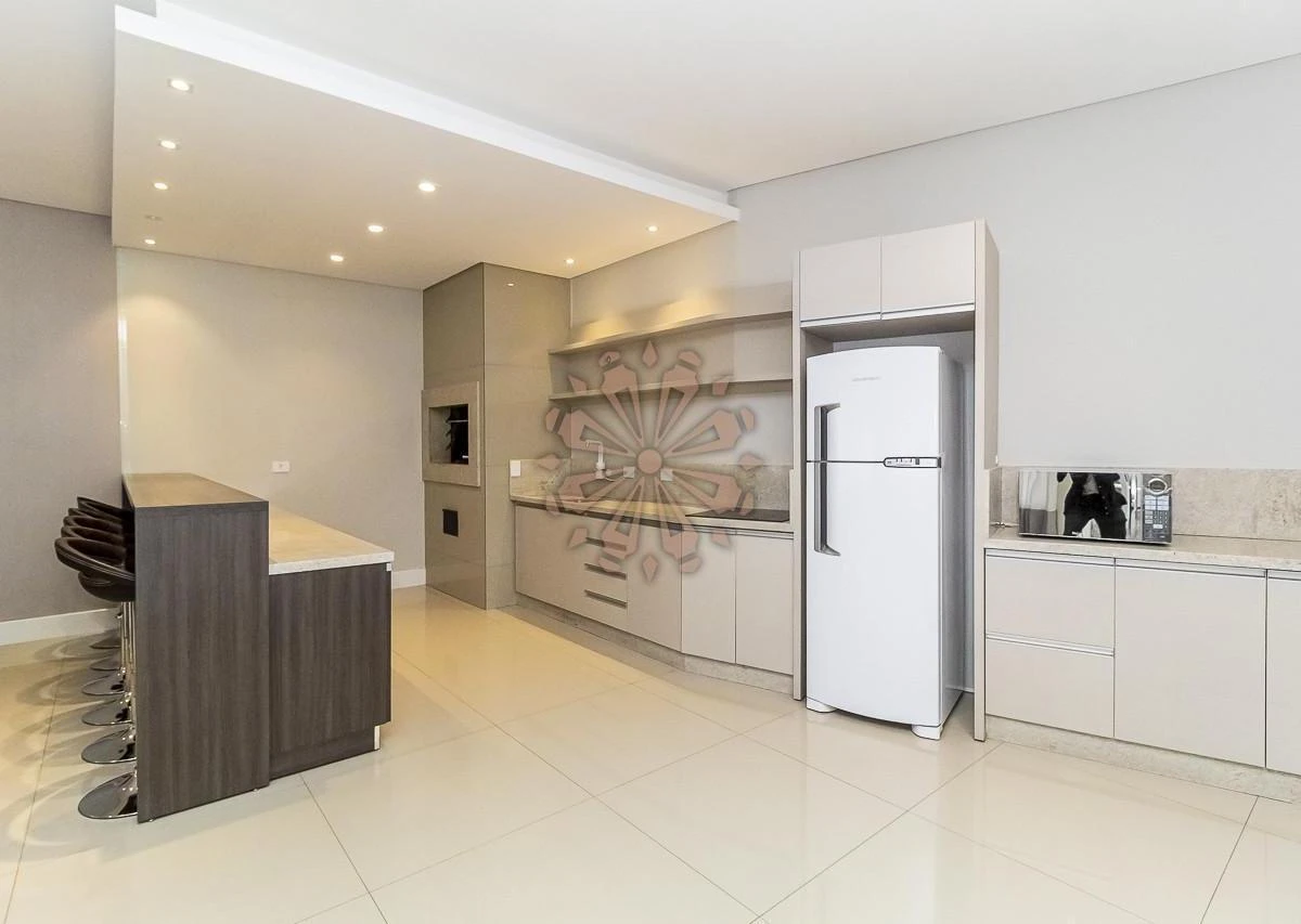 Apartamento mobiliado de 2 quartos com espaço de home office