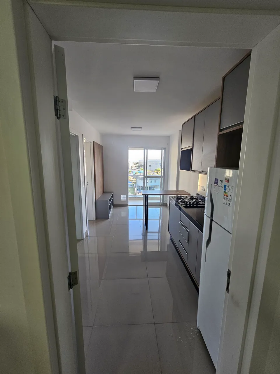 One-bedroom apartment with a washing machine in Curitiba — photo 3
