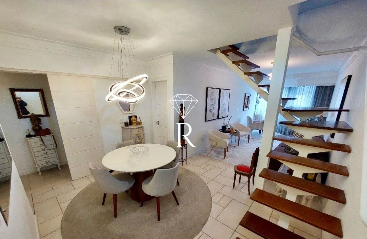Apartamento sin muebles de 3 dormitorios y vista — photo 13