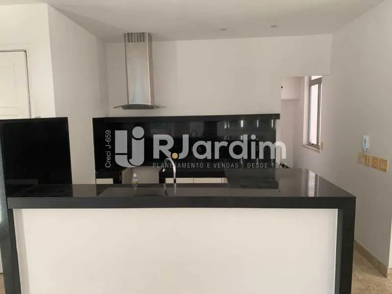 One-bedroom, 55 m² apartment in Rio de Janeiro — photo 7