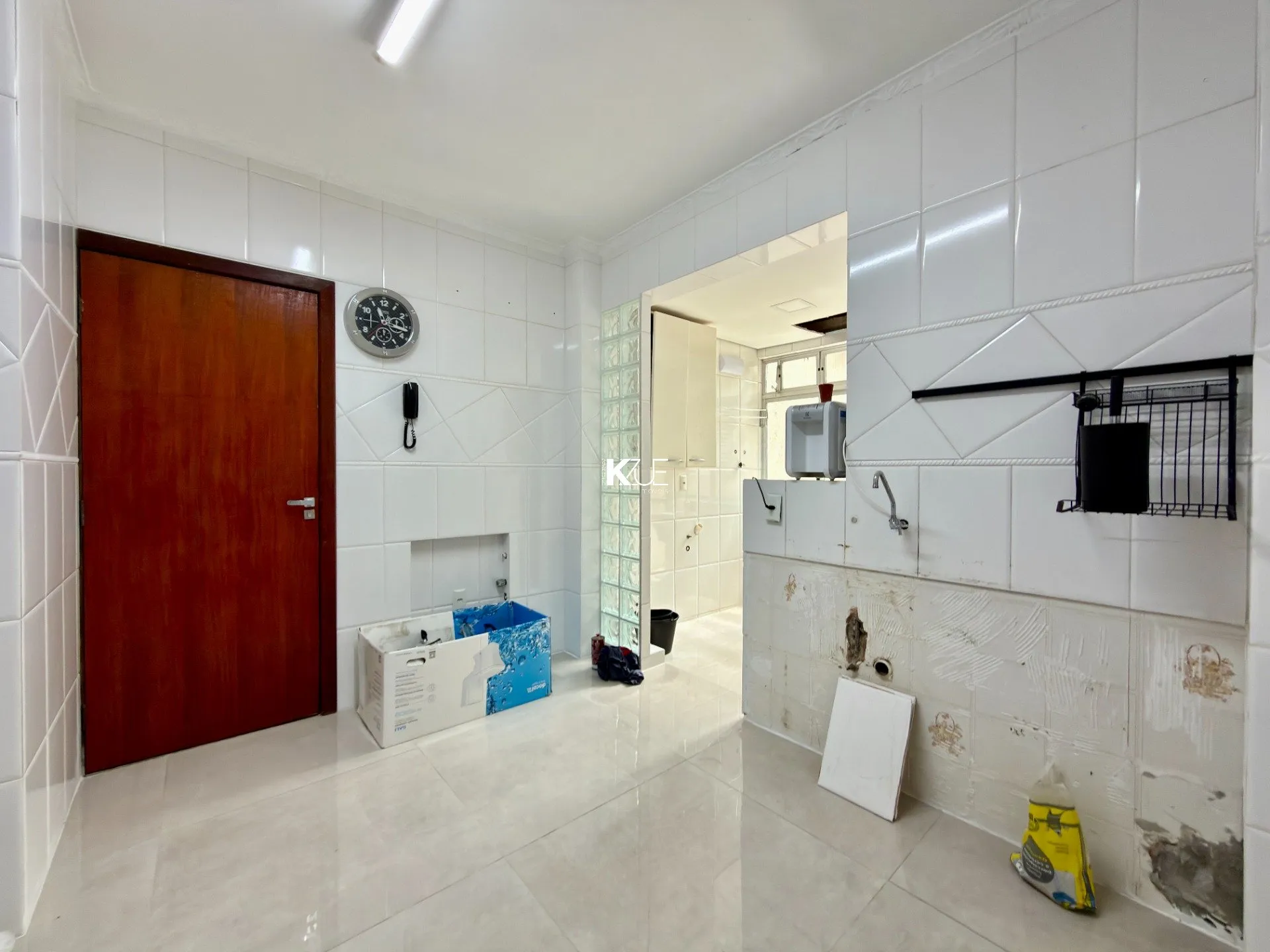 Furnished apartment with 4 bedrooms and 4 baths, 190 m² — photo 5