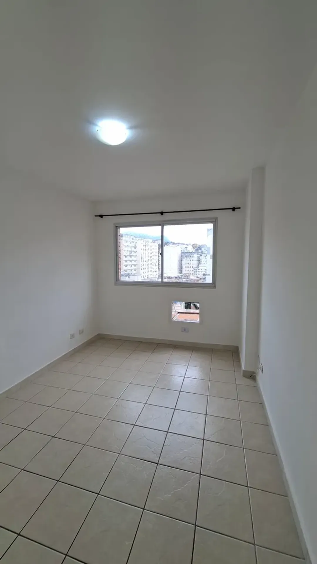 Washing machine in a one-bedroom apartment, 45 m² — photo 3