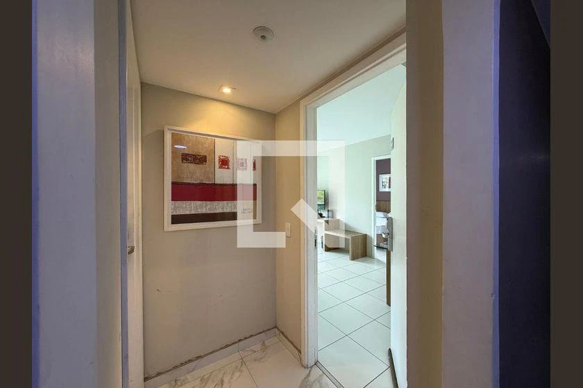 Furnished 2-bedroom apartment with an en-suite pair — photo 41