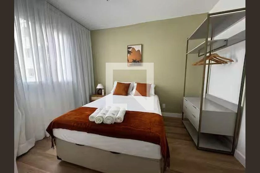 Apartamento amueblado de 2 dormitorios con cocina abierta — photo 3