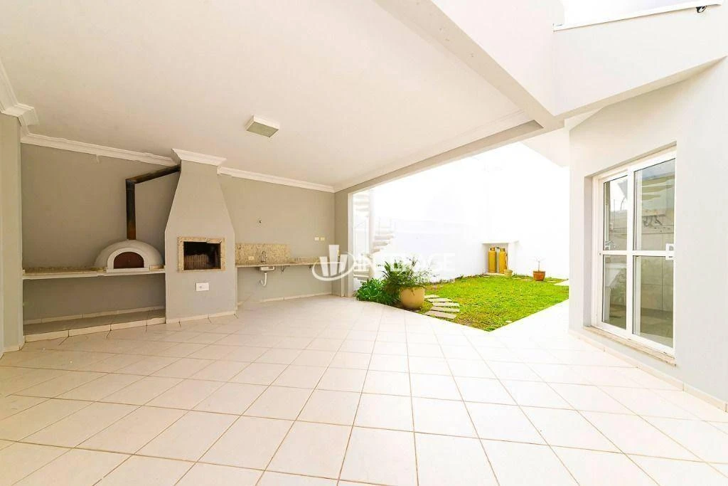 House, 270 m², with a bathtub — photo 36