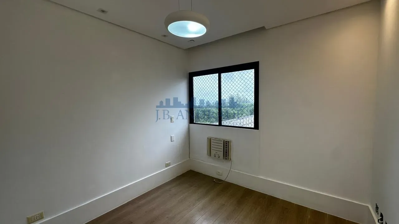 Apartamento mobiliado com 3 quartos e varanda fechada — photo 37
