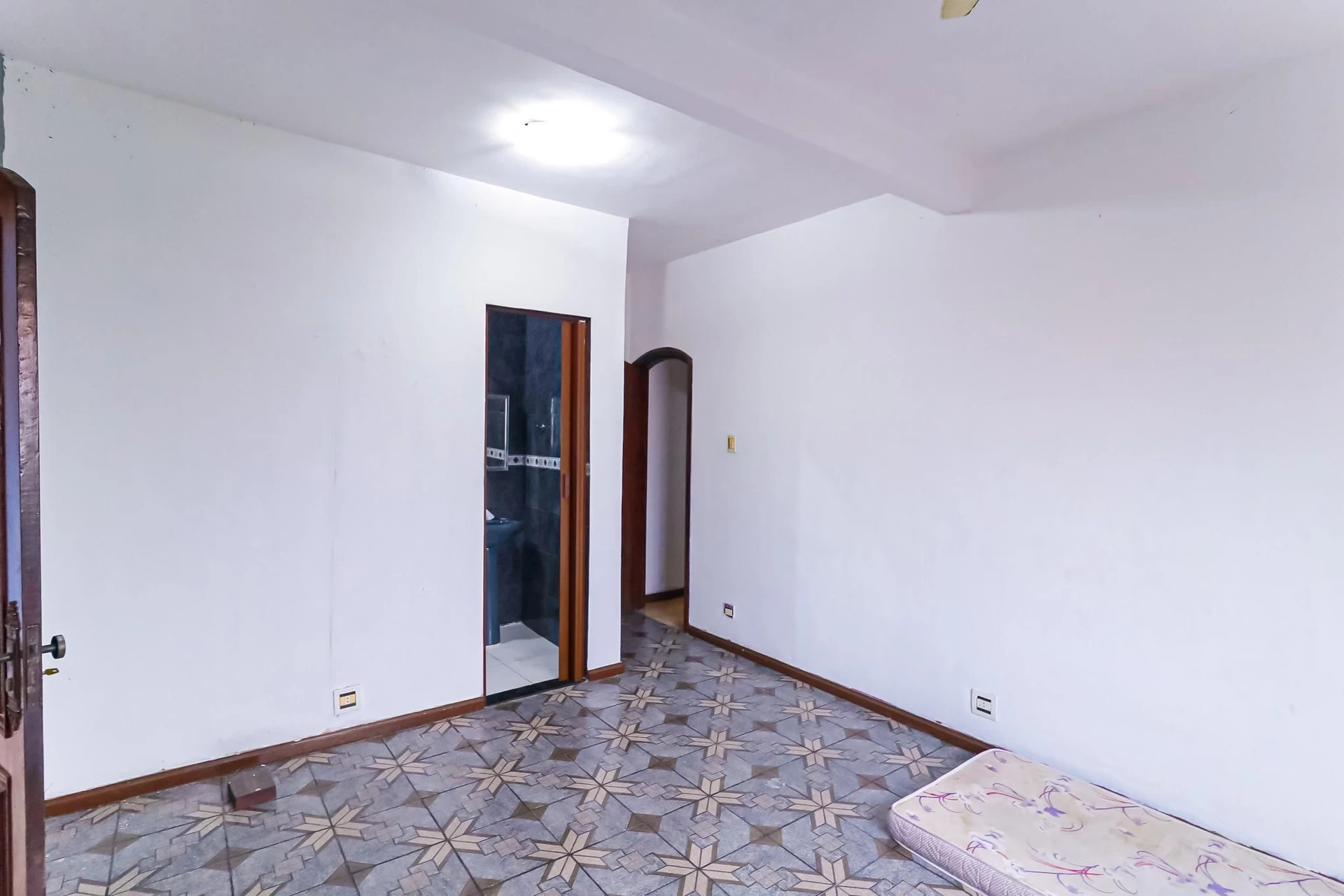 3-bedroom house, all with their own bathrooms, 100 m² — photo 24