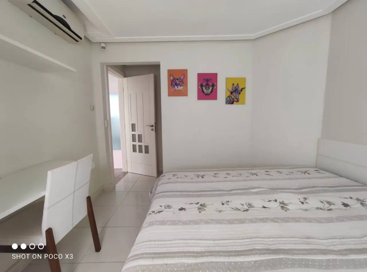 Casa mobiliada com 4 quartos e 4 banheiros — photo 19