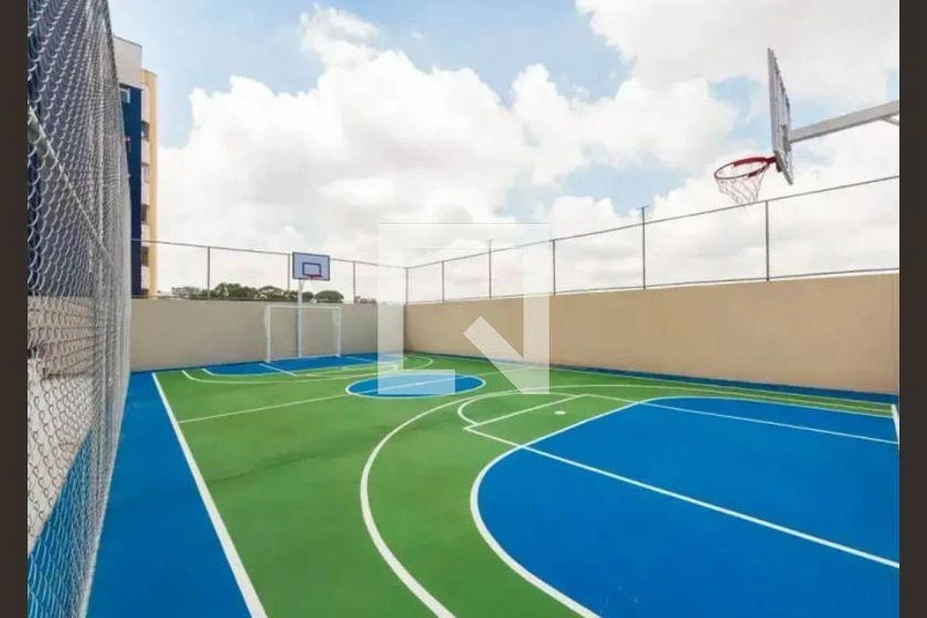 2-bedroom apartment in a building with a gym — photo 37
