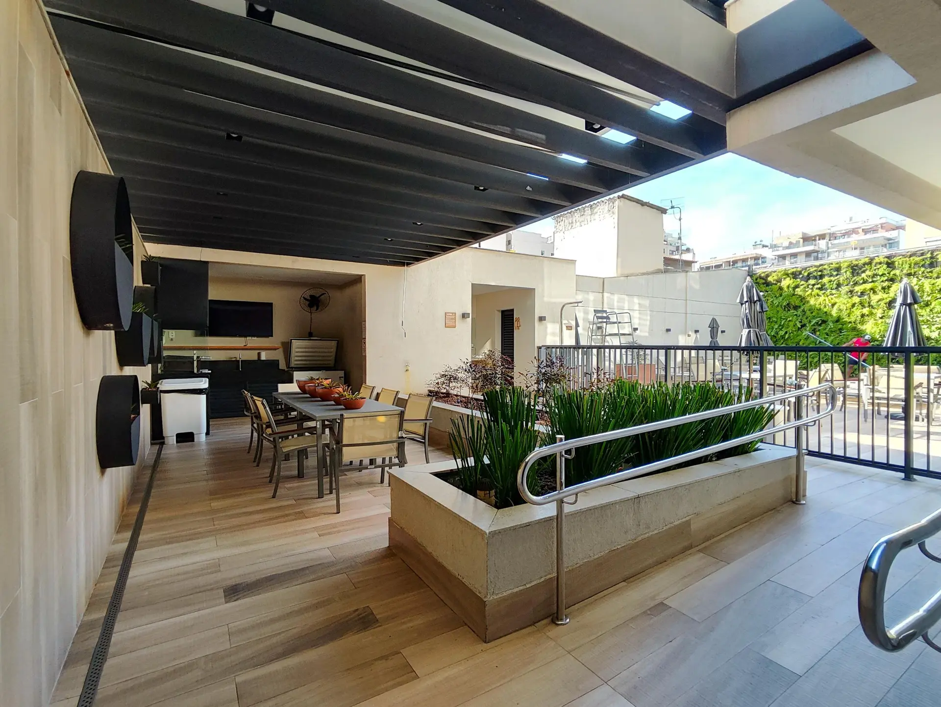 3-bedroom apartment with a dishwasher — photo 95