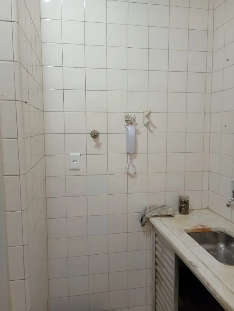 Unfurnished 2-bedroom apartment with 2 bathrooms — photo 6