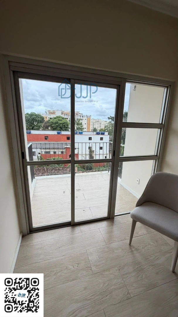 Apartamento de 2 quartos com closet — photo 18