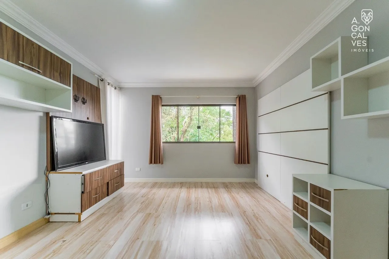Condominium house with 5 bedrooms, 1 suite and 4 parking spots — photo 20