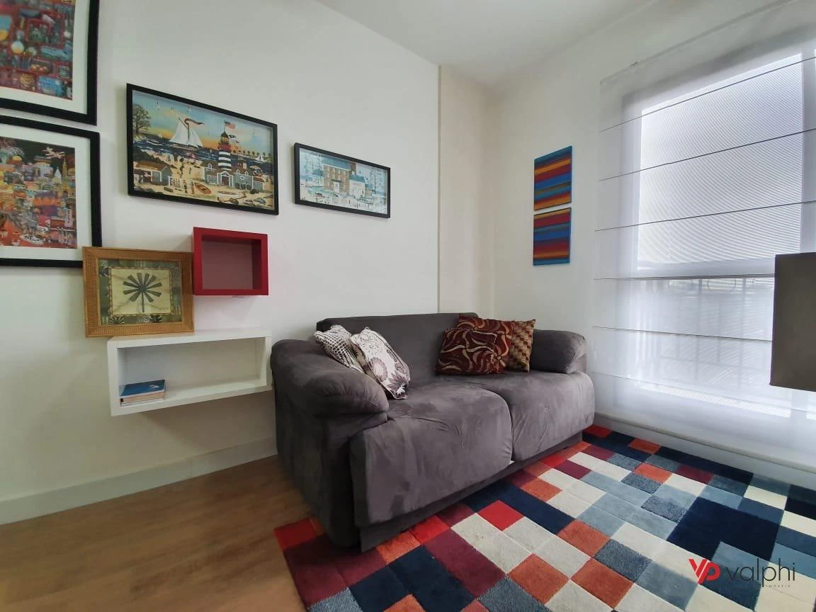 Home office in a one-bedroom apartment, 35 m² — photo 19