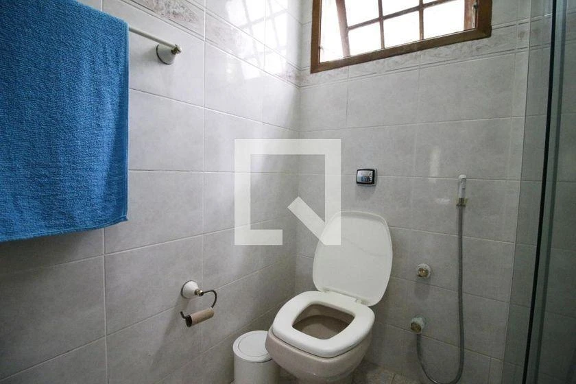 Casa de 700 m² con bañera y vestidor — photo 37