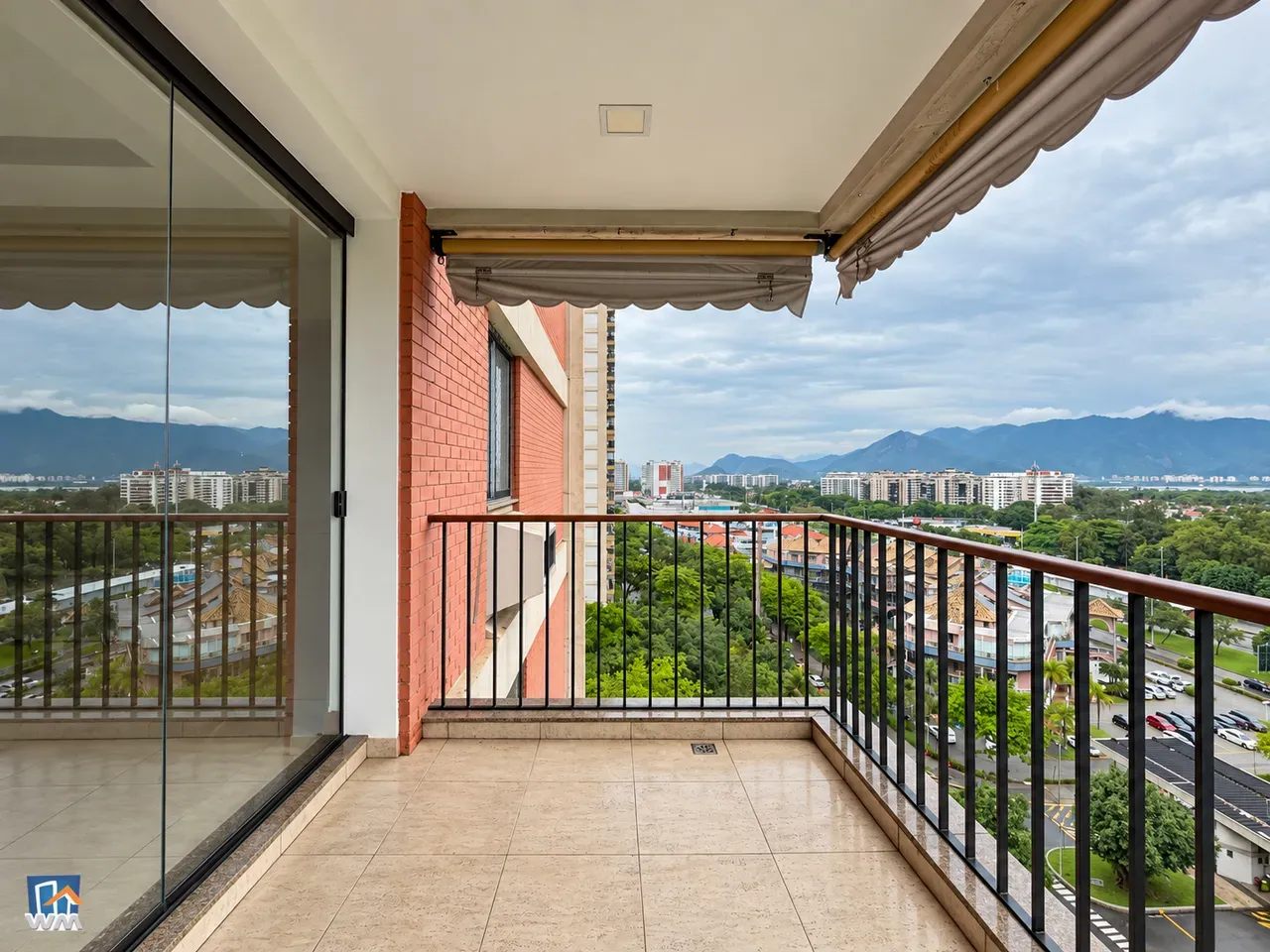 3-bedroom apartment with 2 suites and 101 m²