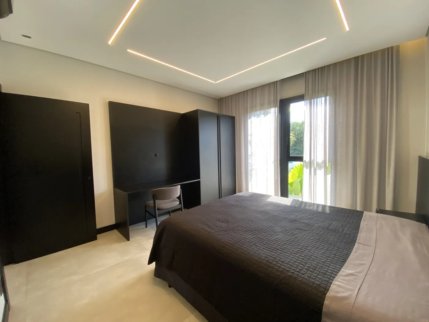 Меблированный дом 513 м²: 5 спален и 6 ванных — photo 31