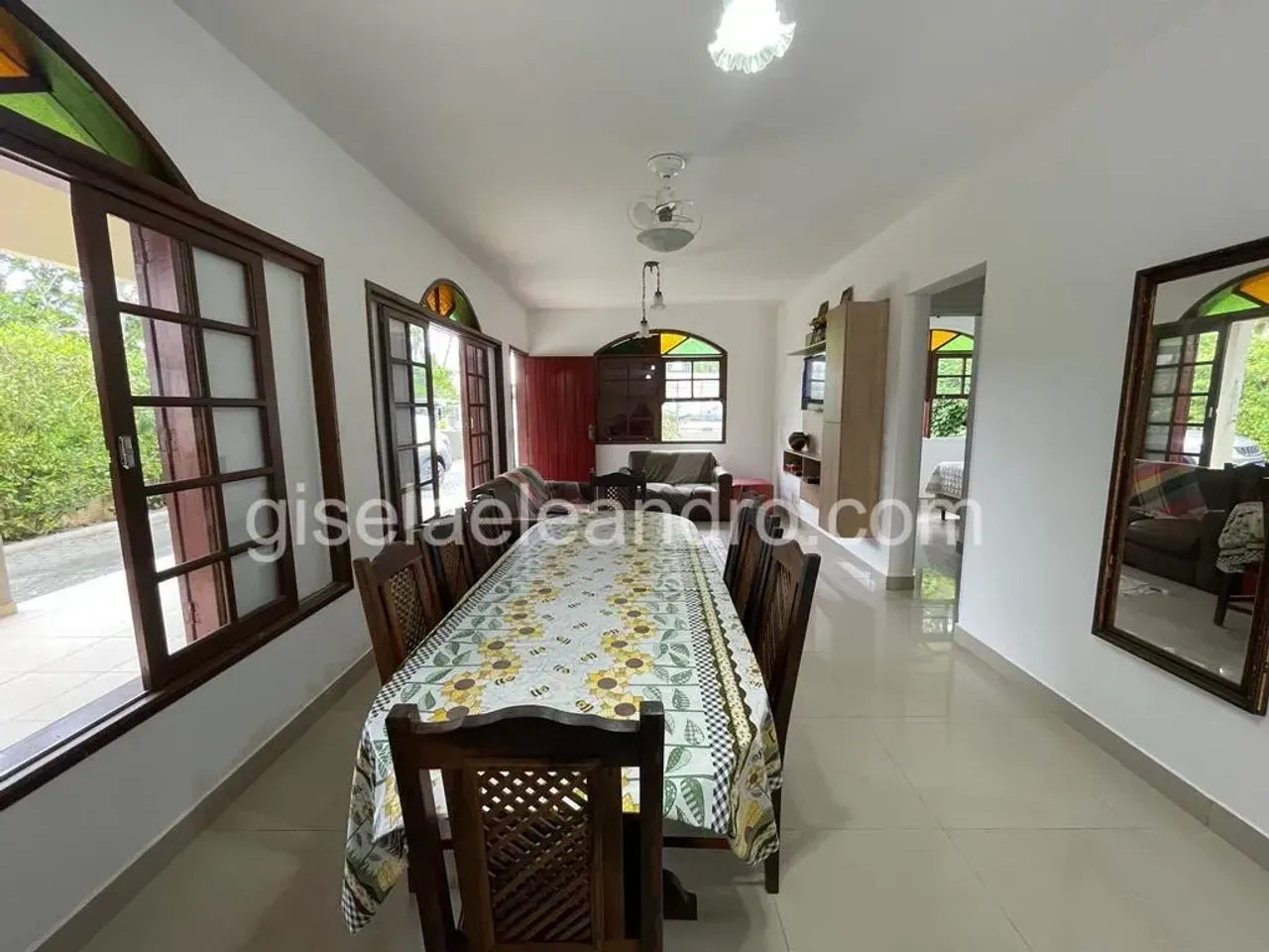 Casa amueblada con 5 dormitorios y 5 baños — photo 2
