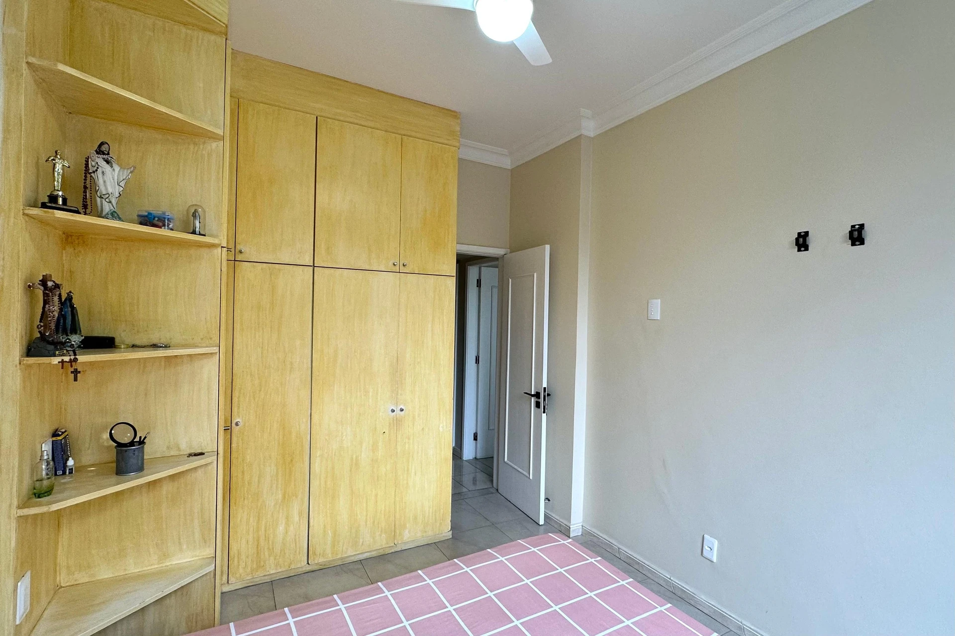 93 m² apartment with a washing machine and a water view — photo 32