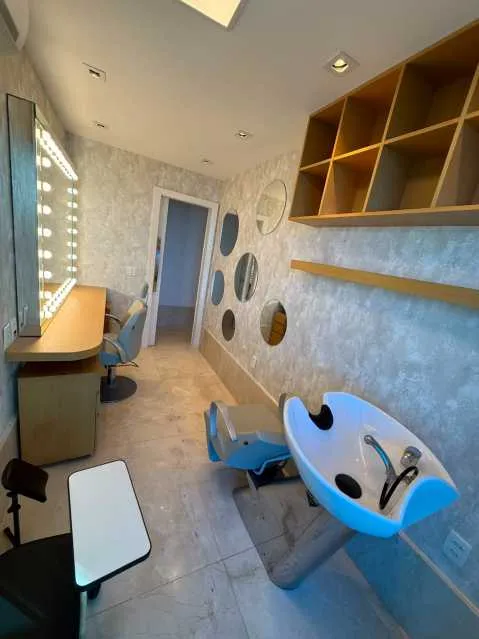 Penthouse apartment with 4 en-suite bedrooms — photo 20