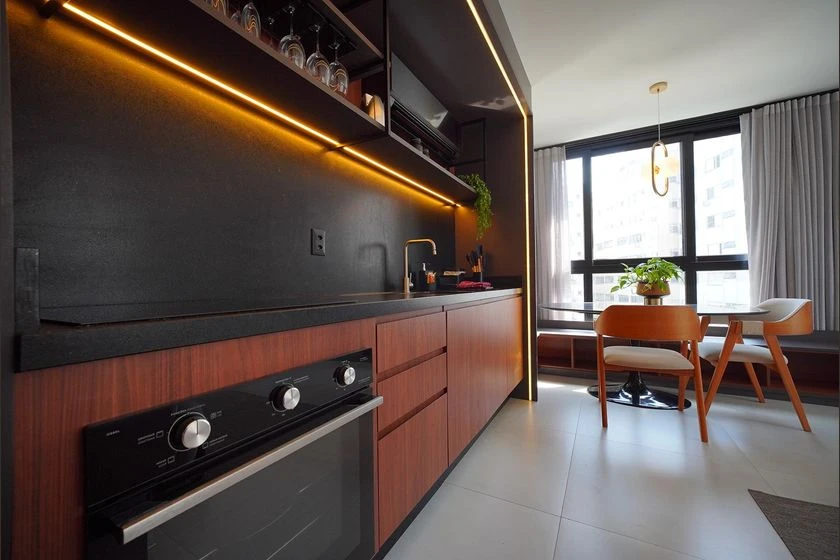 Apartamento mobiliado com 1 quarto, 1 banheiro e vaga — photo 3