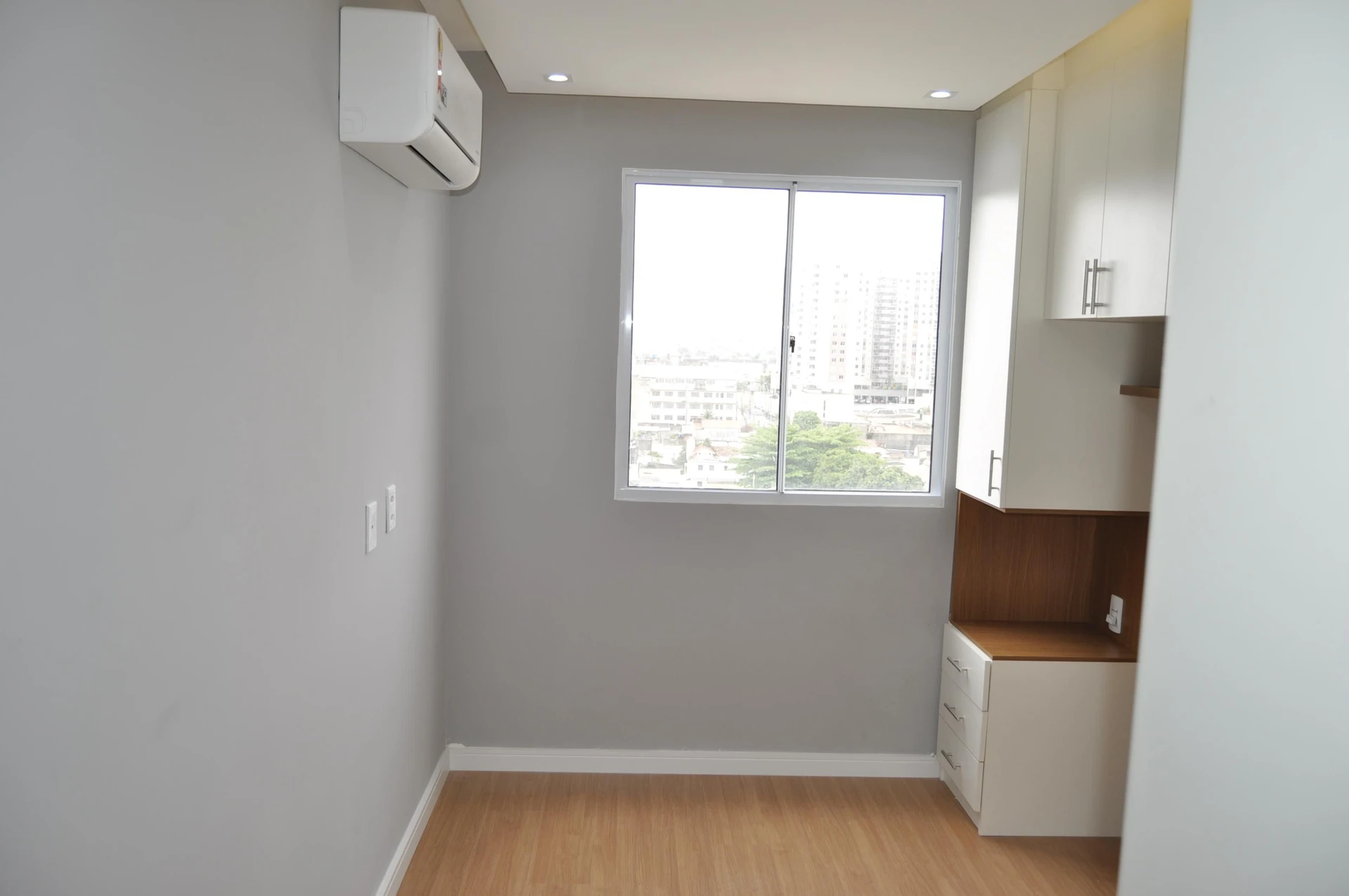 Apartamento sem mobília com 2 quartos e suíte — photo 20