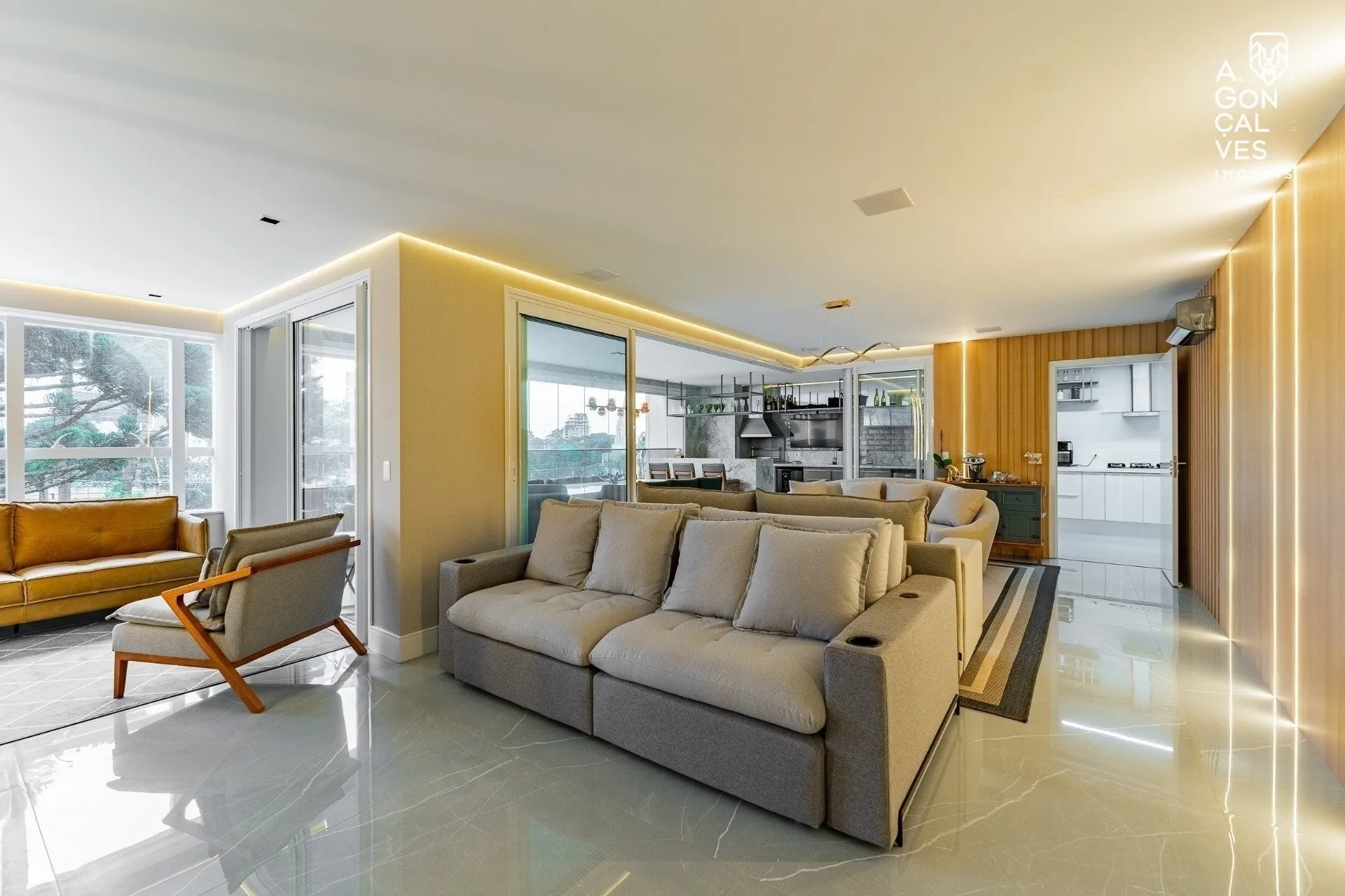 Мебльована квартира 260 м² з 4 спальнями з власними ваннами — photo 59