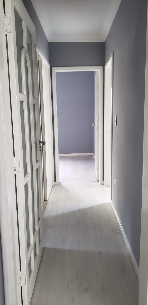 Деревянный пол или ламинат и 3 спальни: квартира 80 м² — photo 18