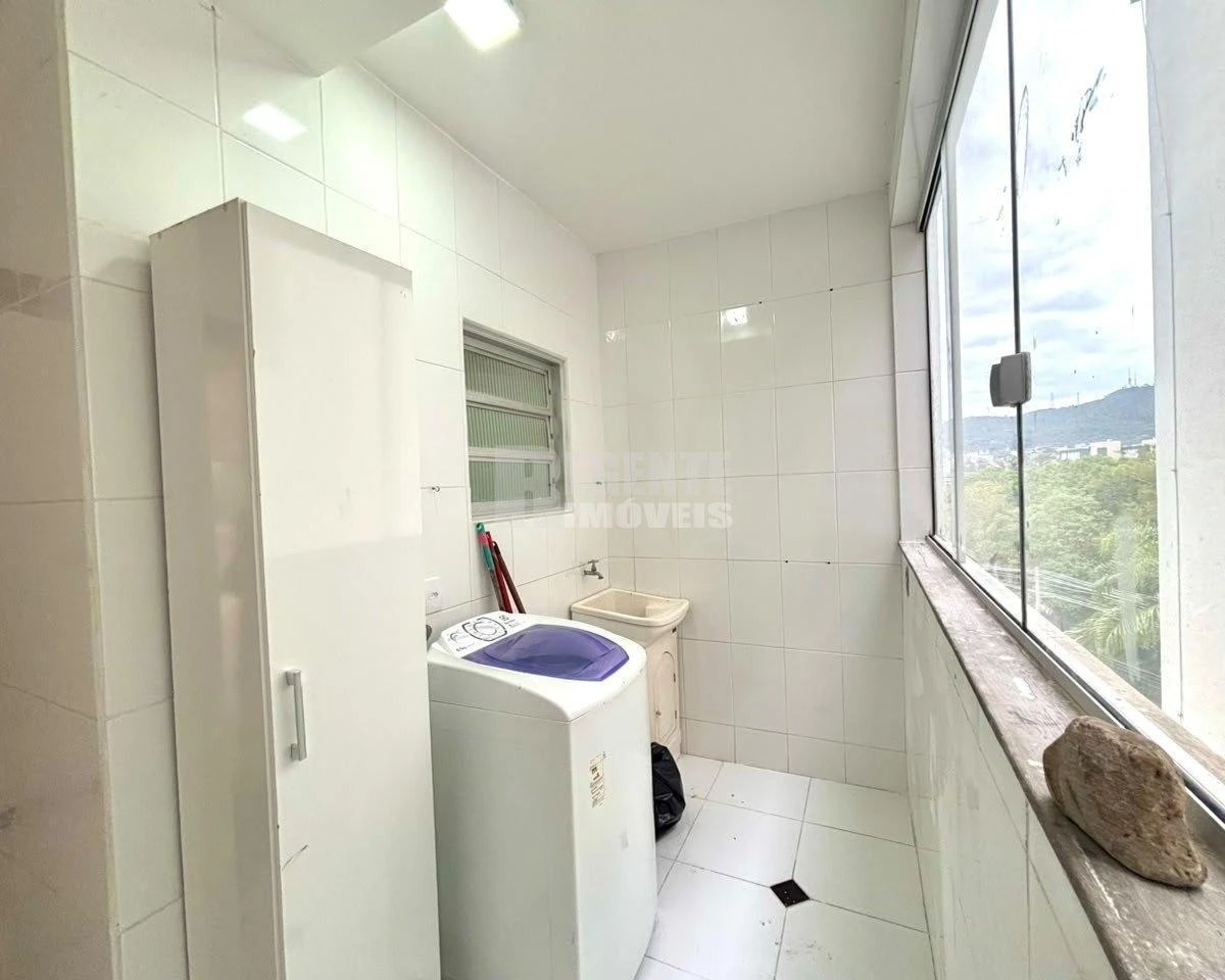 3-bedroom apartment with a washing machine in Florianópolis — photo 3