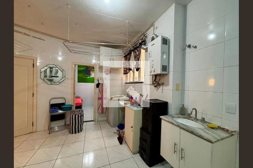 Apartamento amueblado con 3 dormitorios y cocina cerrada — photo 31