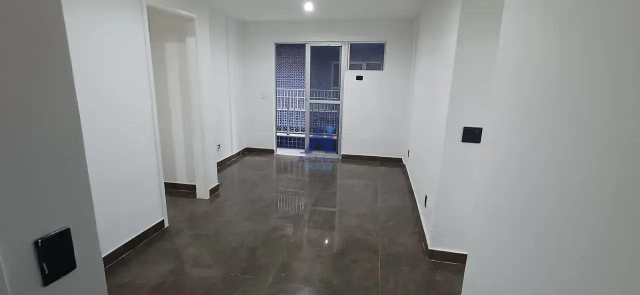 Apartment with 3 bedrooms and a balcony — photo 4