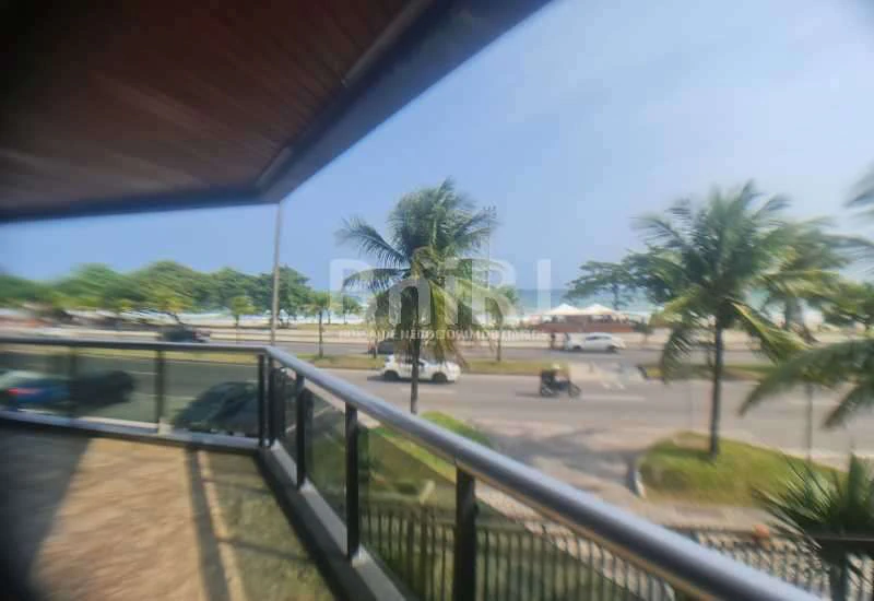 4-bedroom apartment with 271 m² and 3 parking spots — photo 21