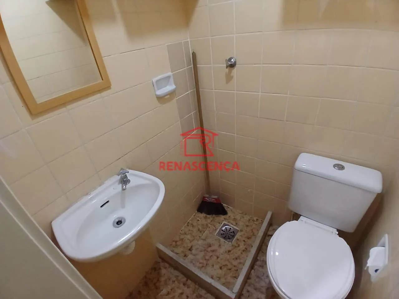 3-bedroom apartment with balcony and 2 bathrooms — photo 22