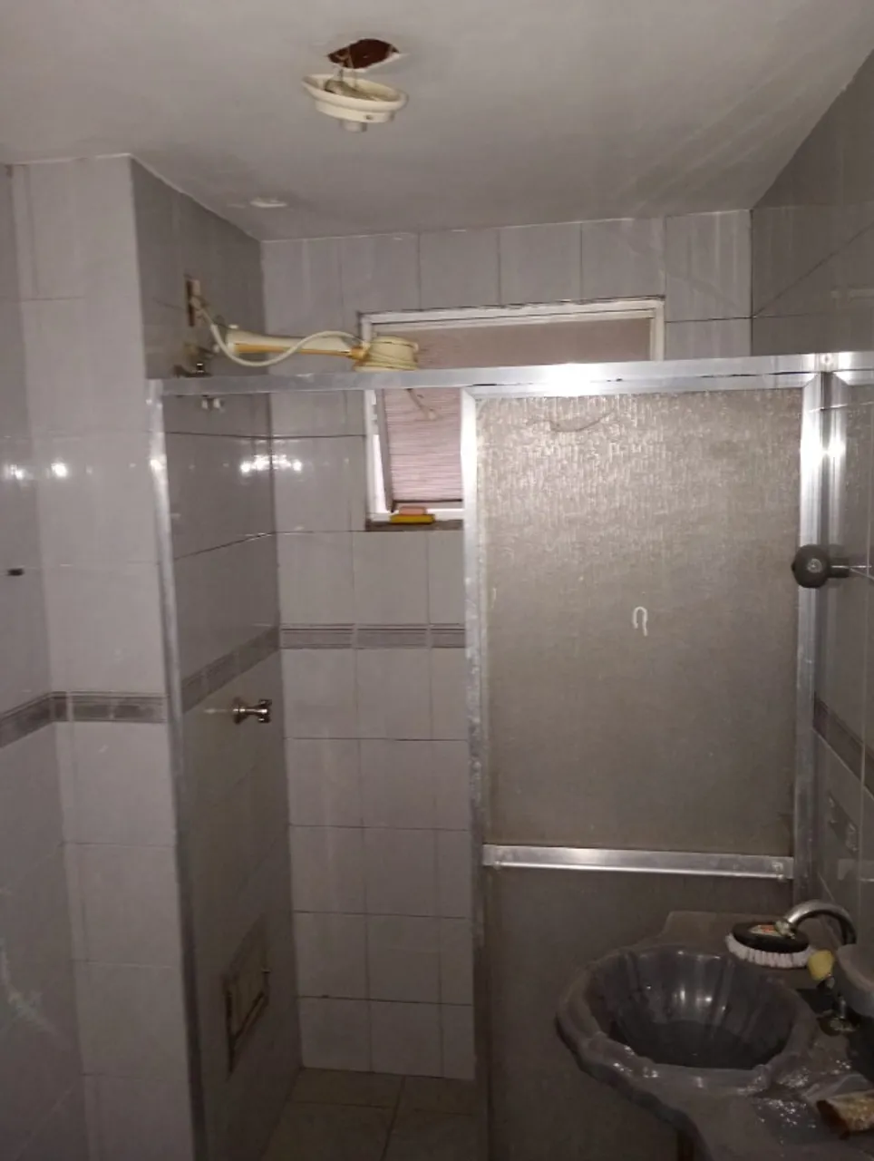 Unfurnished 3-bedroom apartment with balcony — photo 4