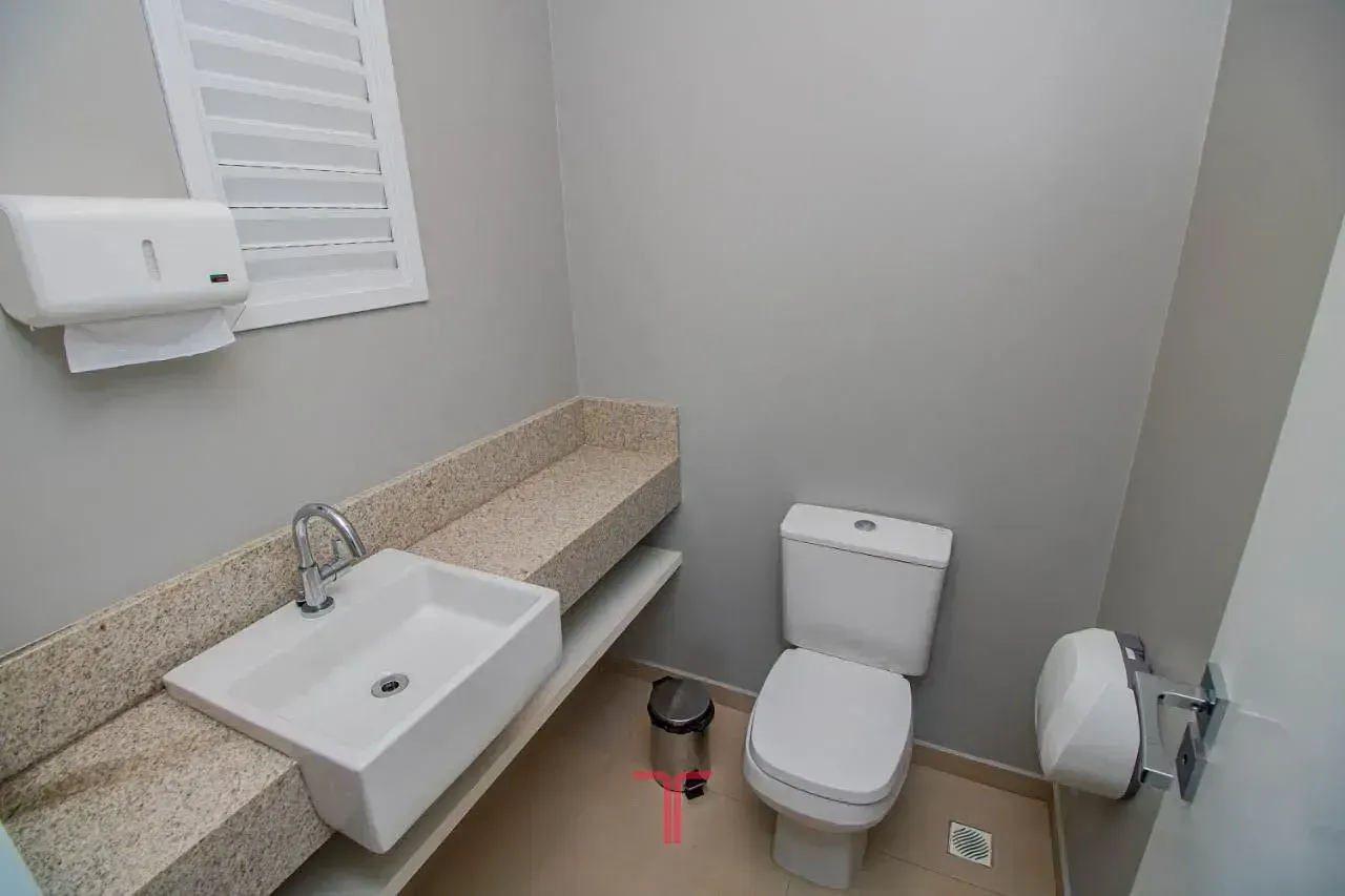 Furnished 1-bedroom apartment with 59 m² of space — photo 9