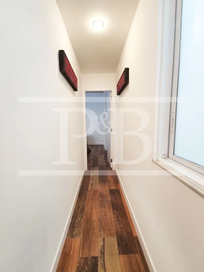 Furnished apartment with 4 bedrooms and 400 m² — photo 25