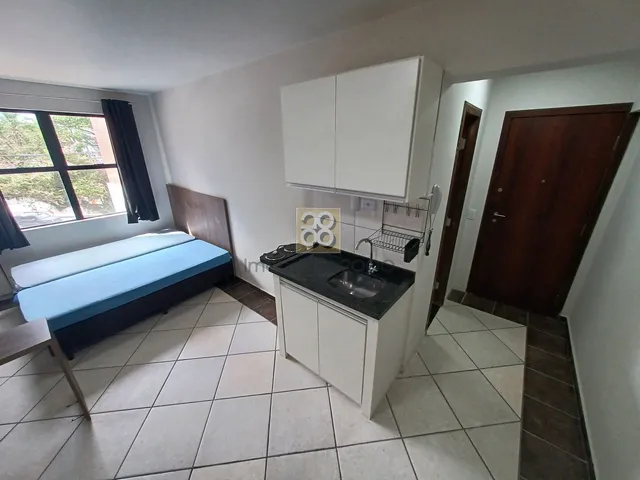 Furnished apartment with 1 bedroom and a compact gas area — photo 8