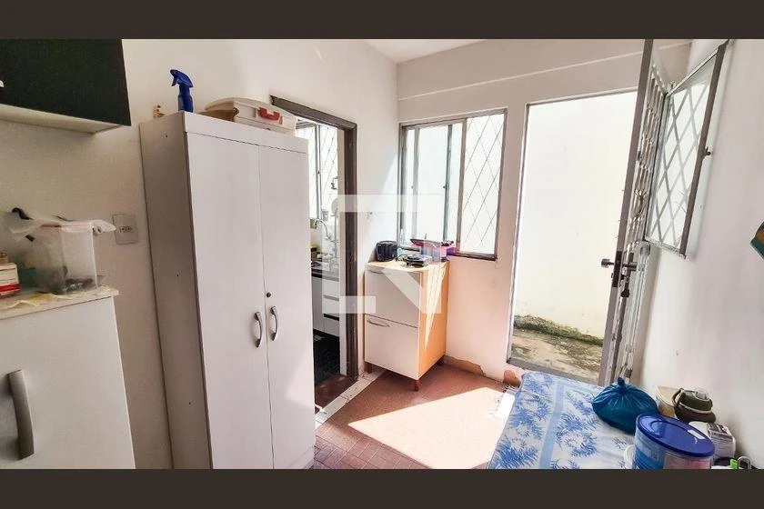 Casa com 4 quartos e 4 banheiros para alugar — photo 36