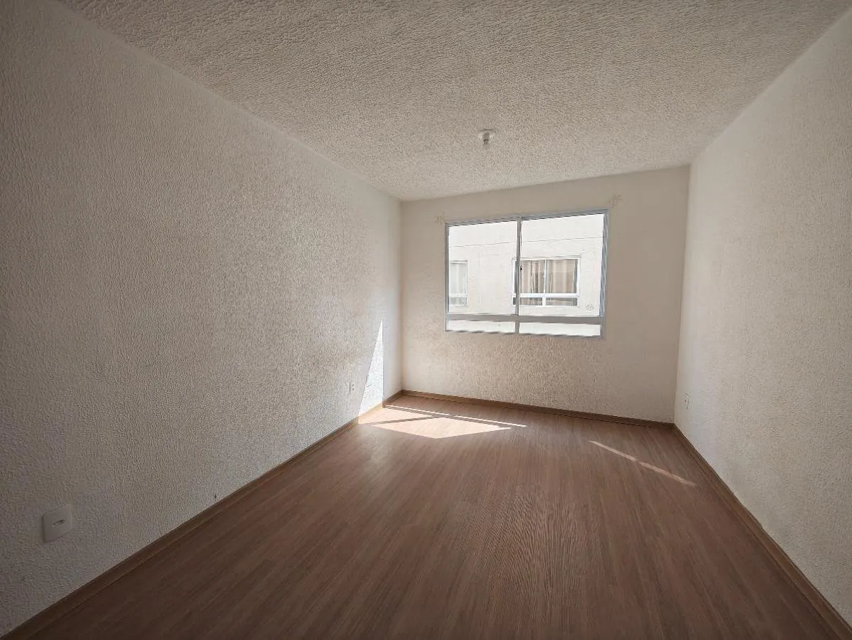 2-bedroom apartment in a building with a gym — photo 3