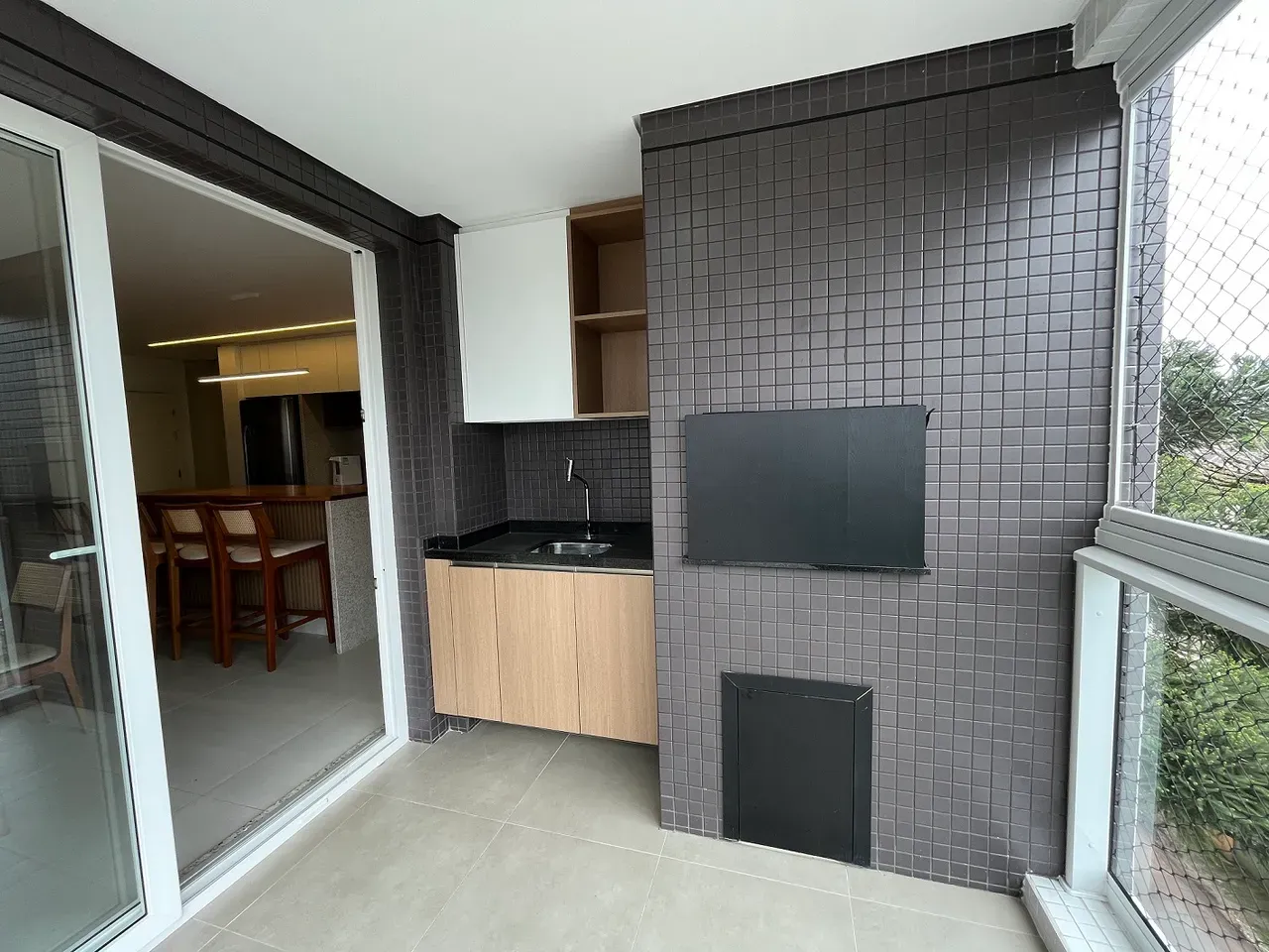 Apartment on the 7th floor with floor-to-ceiling windows — photo 15